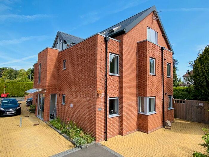 2 Bedroom Flat To Rent In Bodenham Road, Hereford, HR1