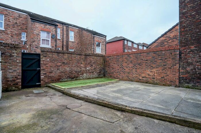 Studio To Rent In Balmoral Road, Liverpool, L6