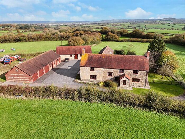5 Bedroom Farm House For Sale In Kington Magna, Gillingham, SP8