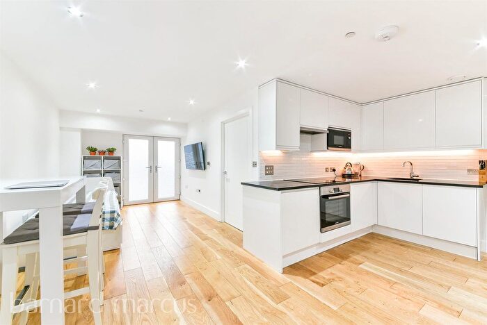 1 Bedroom Flat To Rent In Sutton Court Road, Sutton, SM1