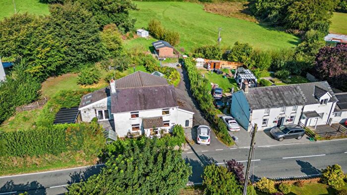 4 Bedroom Detached House For Sale In Glaspant, Felinfach, SA48