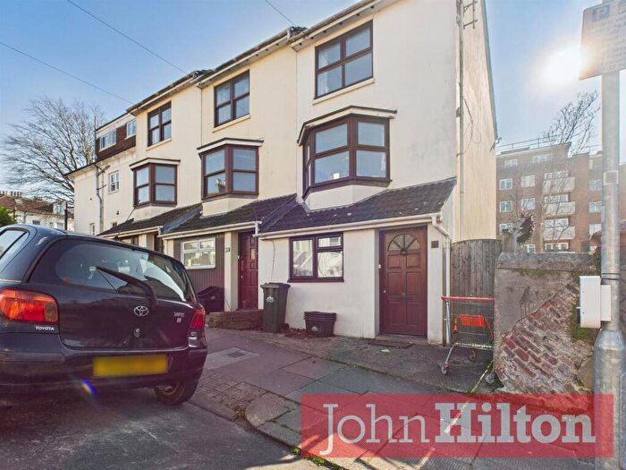 4 Bedroom End Of Terrace House To Rent In Franklin Road, Brighton, BN2