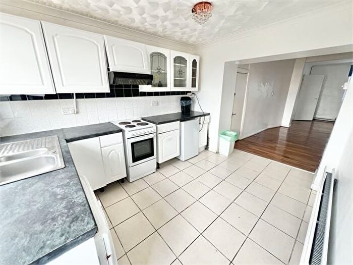 3 Bedroom Terraced House To Rent In Clyndu Street, Morriston, Swansea, SA6