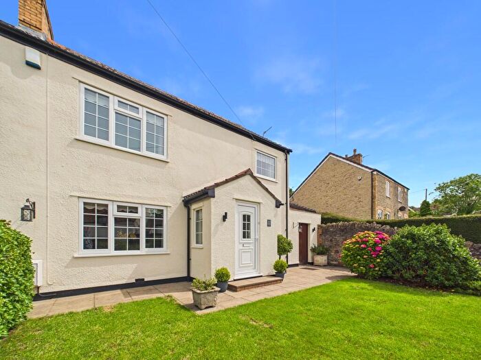3 Bedroom Semi-Detached House For Sale In High Street, Wick, Bristol, BS30