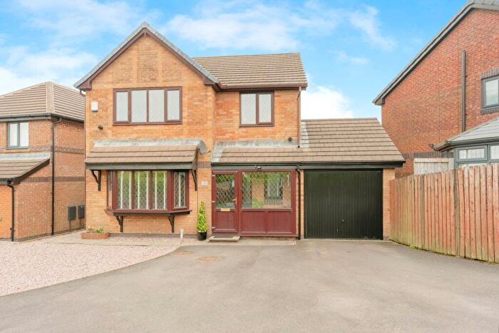 4 Bedroom Detached House For Sale In Buttercross Close, Burnley, Lancashire, BB11