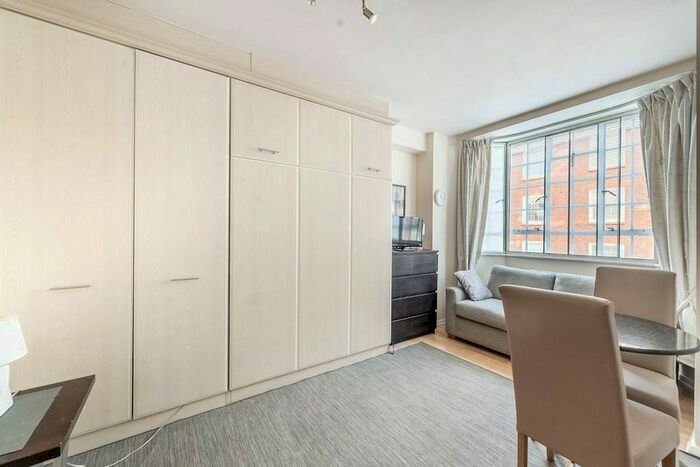 Studio To Rent In Sloane Avenue, Chelsea, London, SW3