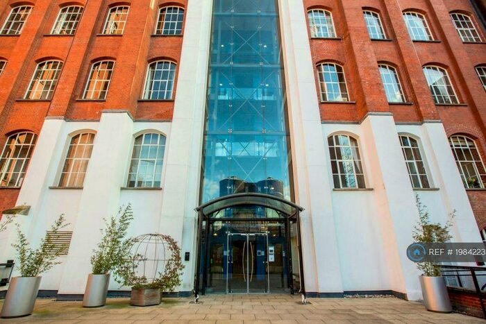 1 Bedroom Flat To Rent In Bow Quarter, London, E3