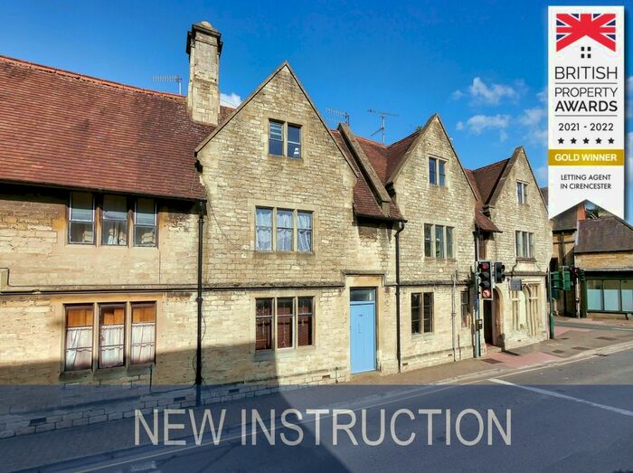 3 Bedroom Terraced House To Rent In Cricklade Street, Cirencester, GL7