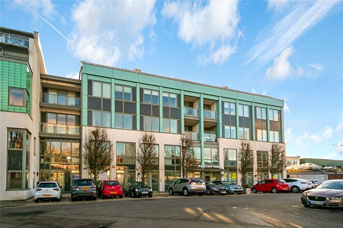 2 Bedroom Flat To Rent In Bardolph Road, Richmond Upon Thames, Surrey, TW9