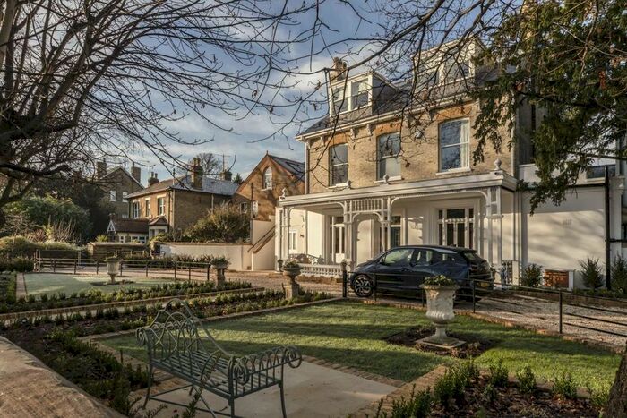 1 Bedroom Flat To Rent In Ailsa Road, St Margarets, Twickenham TW1