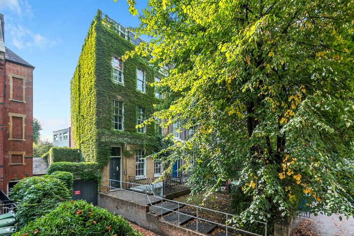 1 Bedroom Flat To Rent In Kennington Park Road, London, SE11