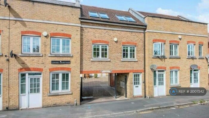 2 Bedroom Terraced House To Rent In Lownes Courtyard, London, SE13