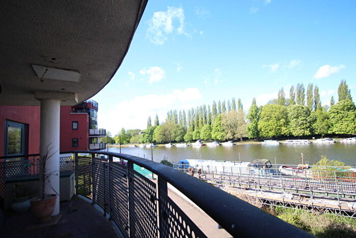 2 Bedroom Apartment To Rent In Wadbrook Street, Charter Quay, KT1