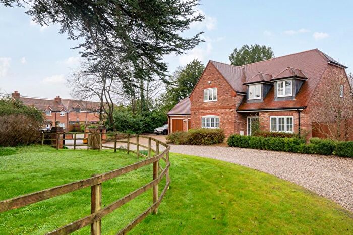 4 Bedroom Detached House For Sale In Hermitage, Berkshire, RG18
