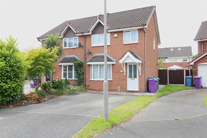 3 Bedroom Semi-Detached House For Sale In Rame Close, Fazakerley, Liverpool, L10