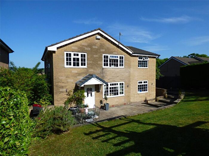 5 Bedroom Detached House For Sale In Hill Drive, Whaley Bridge, High Peak, Derbyshire, SK23