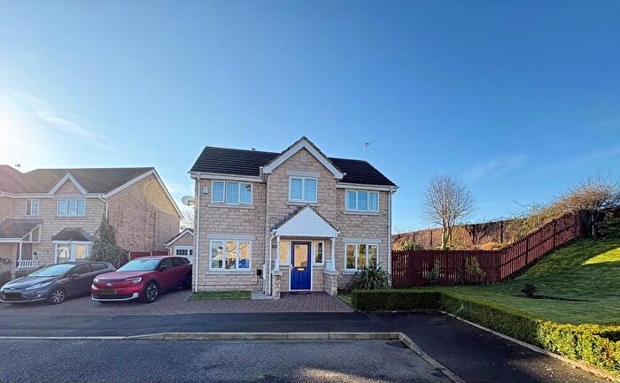 4 Bedroom Detached House For Sale In Tonge Meadow Middleton, M24