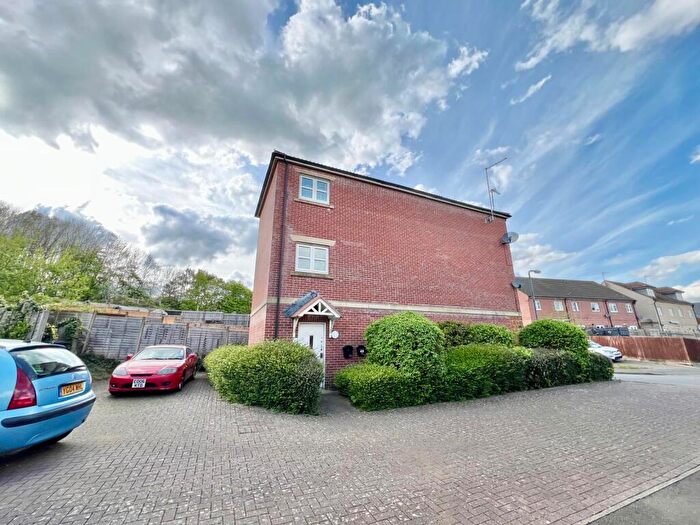 1 Bedroom Flat To Rent In Blisworth Close, Northampton, NN4