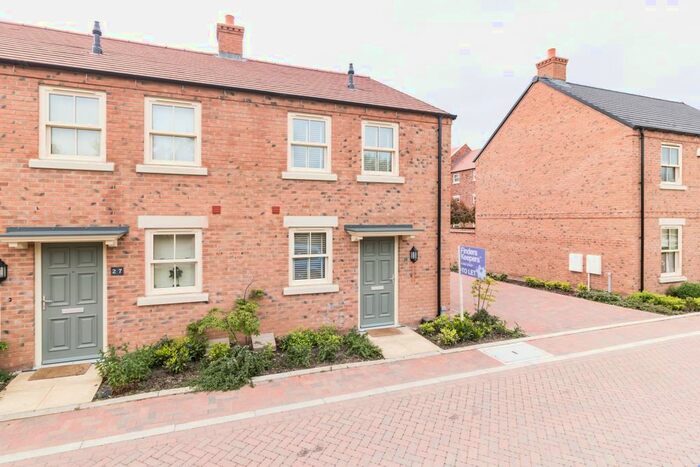 2 Bedroom End Of Terrace House To Rent In Flanders Close, Bicester, OX26