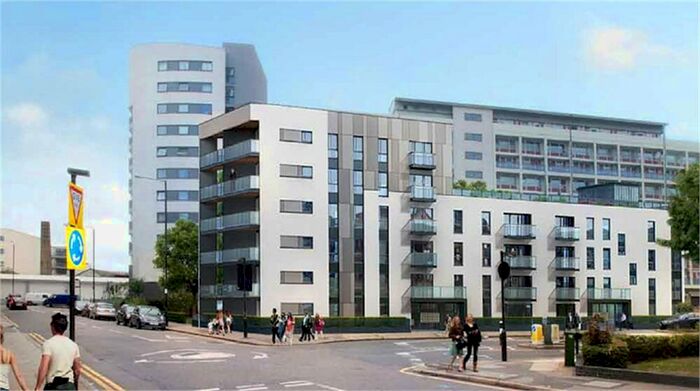 3 Bedroom Flat To Rent In Wallwood Street, London, E14