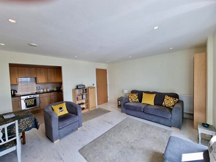 1 Bedroom Flat For Sale In London Road, Croydon, CR0