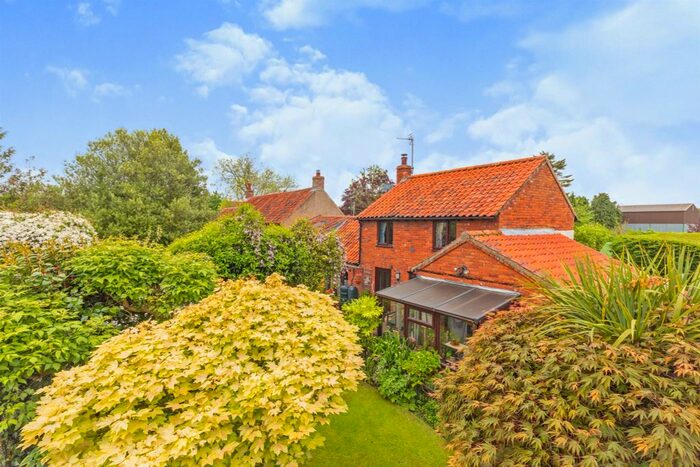2 Bedroom Property For Sale In The Green, Edgefield, Melton Constable, NR24