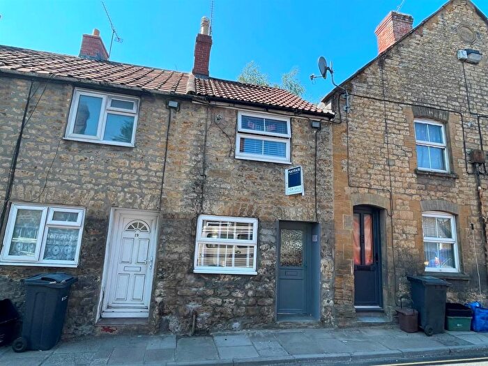 1 Bedroom Cottage For Sale In West Street, Crewkerne - Sensible Offers Considered, TA18