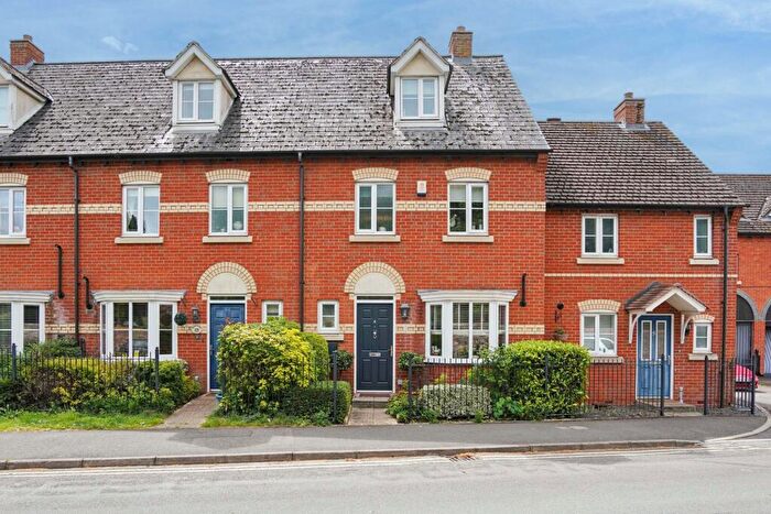 4 Bedroom Terraced House For Sale In Garston Lane, Wantage, OX12