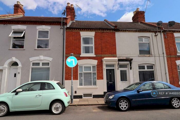 3 Bedroom Terraced House To Rent In Artizan Road, Northampton, NN1