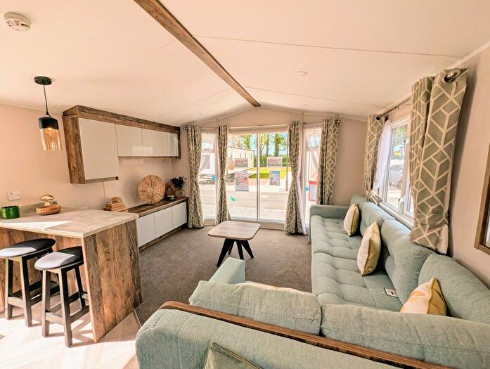 2 Bedroom Park Home For Sale In Hutton Sessay, Thirsk, YO7