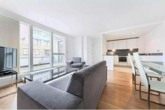3 Bedroom Apartment To Rent In Caspian Wharf, Bromley-by-Bow, E3