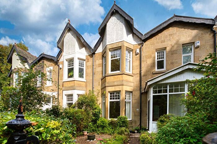 5 Bedroom Terraced House For Sale In Talbot Terrace, Scotstounhill, Glasgow, G13
