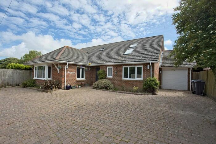 5 Bedroom Property For Sale In The Street, West Hougham, Dover, CT15