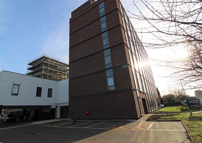 2 Bedroom Apartment To Rent In Crosby Gardens, Crosby Road North, Waterloo, Liverpool, L22