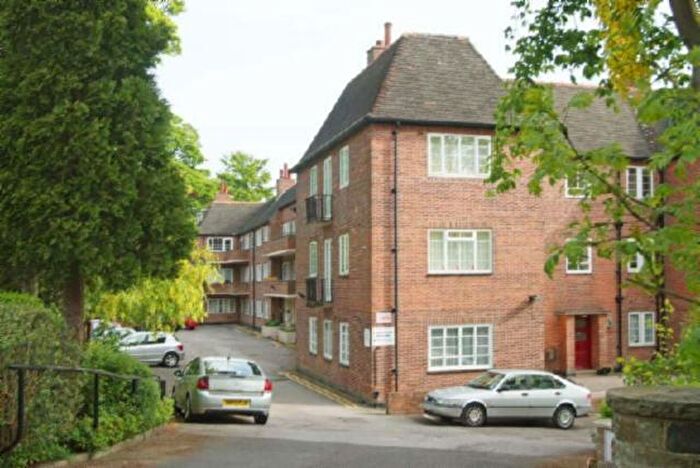 Studio To Rent In Stumperlowe Mansions, Fulwood, S10