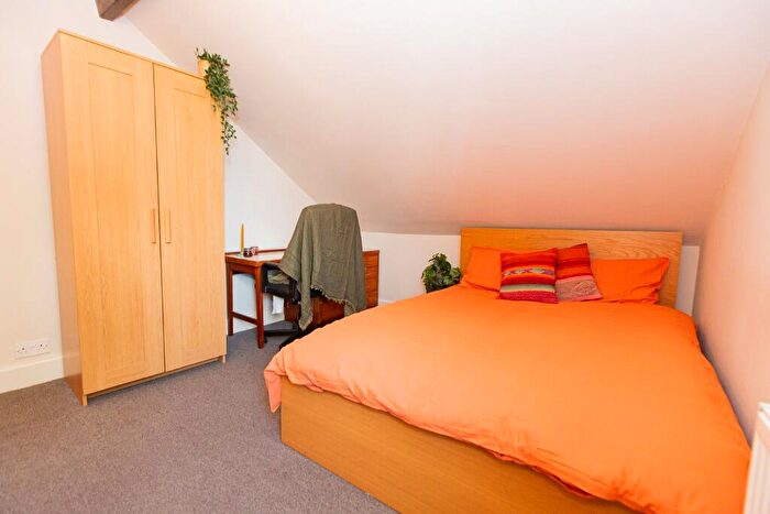 6 Bedroom Terraced House To Rent In Melton Road, West Bridgford, NG2