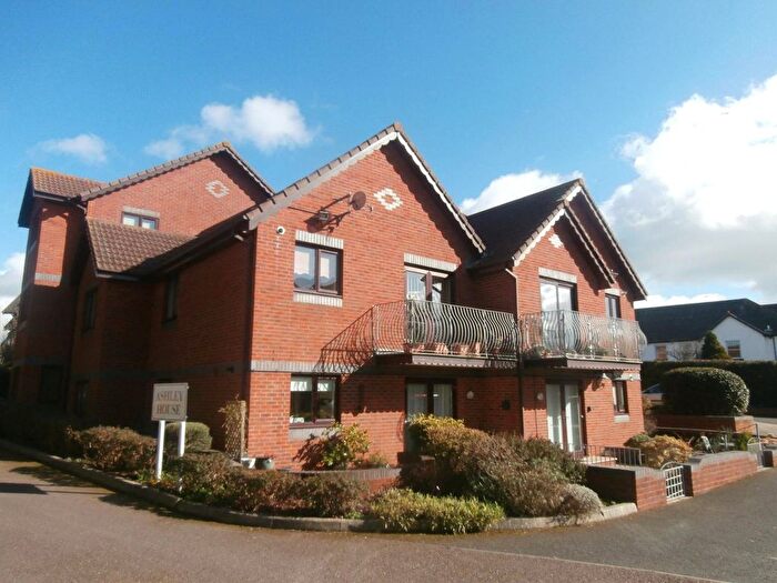 2 Bedroom Flat For Sale In Raddenstile Lane, Exmouth, Devon, EX8