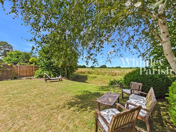 3 Bedroom Bungalow For Sale In Weybread Road, Syleham, Eye, IP21