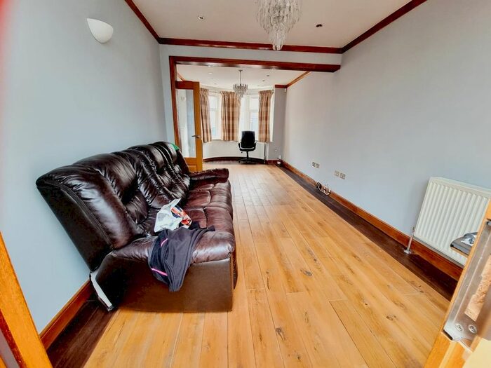 3 Bedroom Semi-Detached House To Rent In The Chine, Wembley, HA0