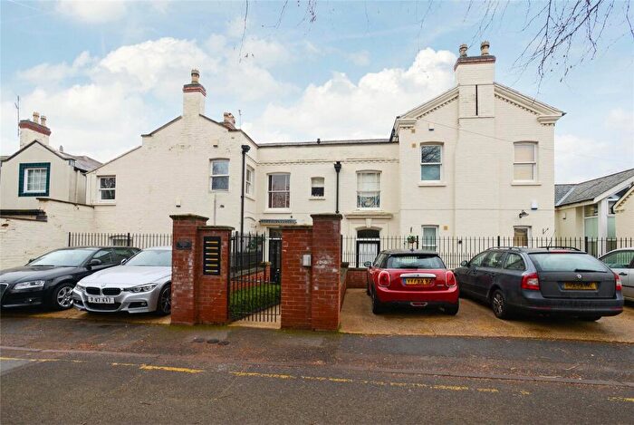 2 Bedroom Apartment For Sale In Second Avenue, Nottingham, Nottinghamshire, NG7