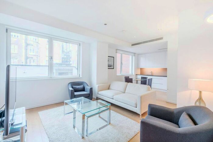 1 Bedroom Flat To Rent In Baker Street, Marylebone, London, W1U