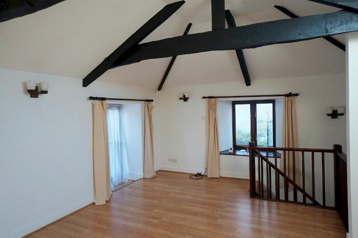 1 Bedroom Barn Conversion To Rent In Long Road, Paignton, TQ4