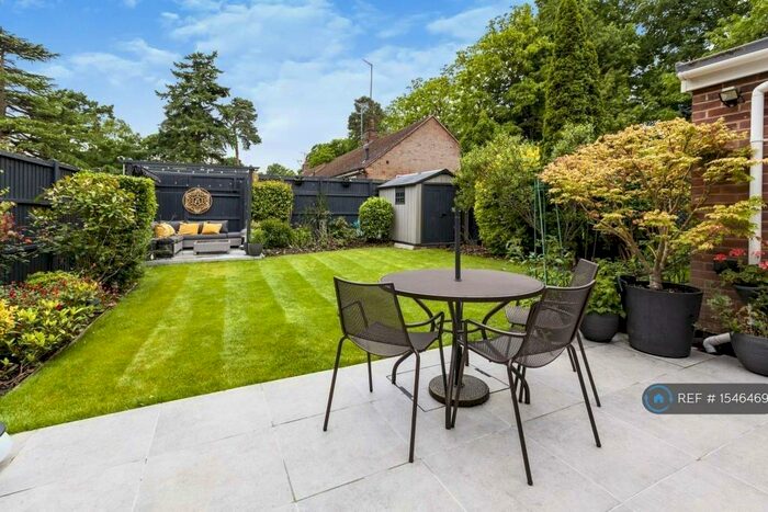 4 Bedroom Semi-Detached House To Rent In Kingswick Drive, Ascot, SL5