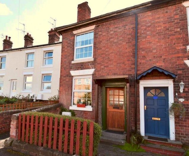 2 Bedroom Cottage To Rent In Hanbury Road, Droitwich WR9