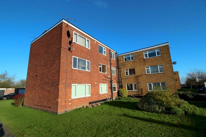 2 Bedroom Ground Flat To Rent In Garden Flats, Upper Eastern Green, Coventry, CV5