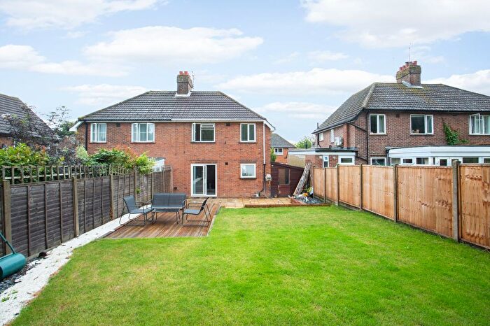 3 Bedroom Semi-Detached House For Sale In Mandeville Road, Canterbury, Kent, CT2