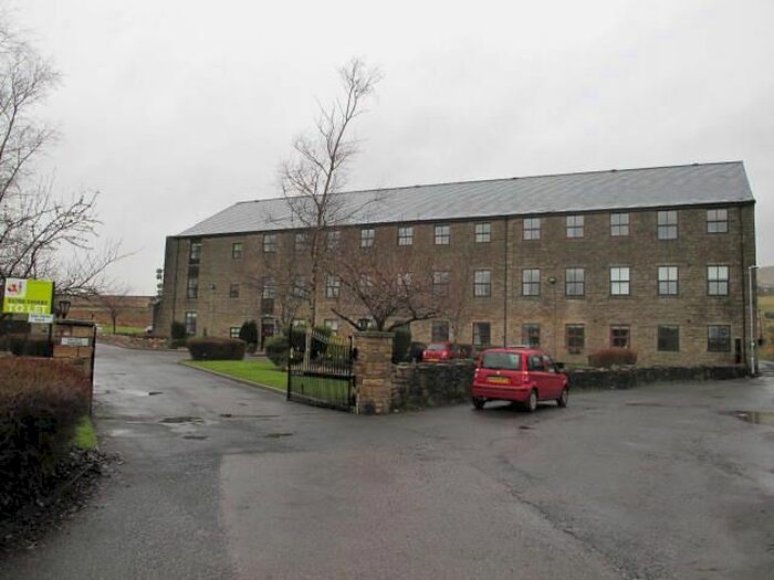 2 Bedroom Flat To Rent In The Meadows, Red Lumb, Norden, OL12