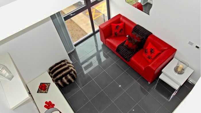 1 Bedroom Retail Property To Rent In Richmond Square, Richmond Road, Cardiff, CF24