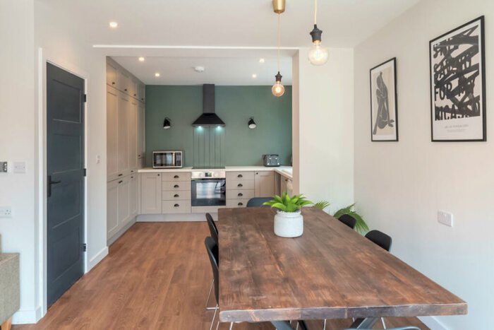 5 Bedroom Property To Rent In &amp; Gemini Road, Salford, M6