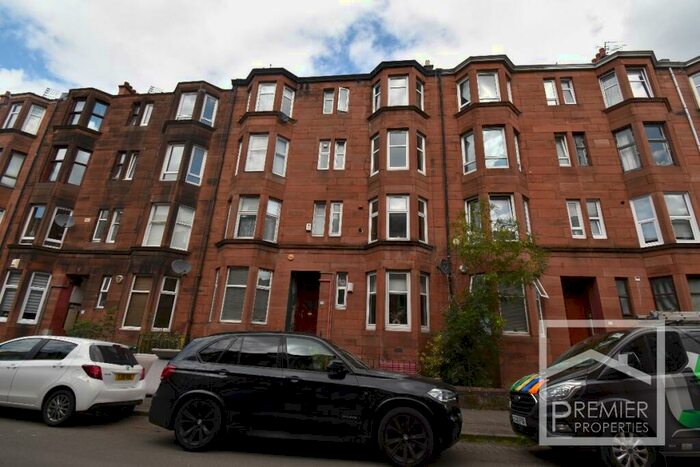 1 Bedroom Flat To Rent In Kennoway Drive, Thornwood, G11